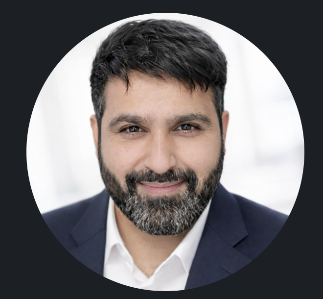 Karan Thakur, Co-Founder and CEO of Travellez